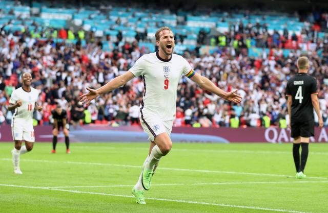 kaiyun体育开云-你们刚刚嘲笑凯恩“国足范儿”，他马上改写了历史！